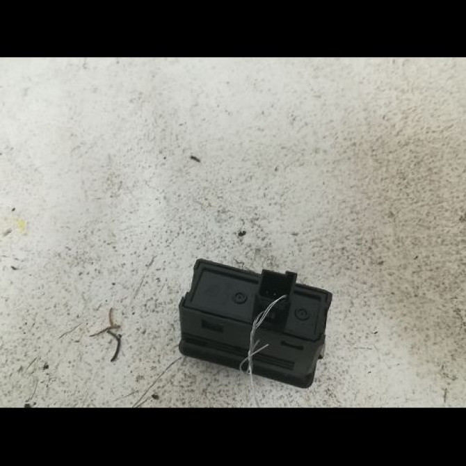 Commande leve-glace porte arrière gauche occasion OPEL ZAFIRA II Phase 2 01-2008->12-2014 1.7 CDTI 125ch 13228882 2