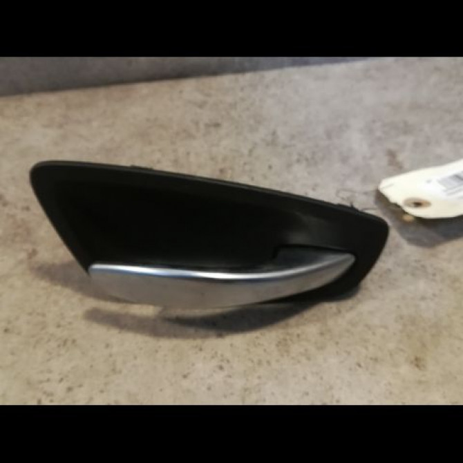 Poignee int porte avd occasion B.M.W. SERIE 1 I Phase 1 01-2007->07-2011 120d 177ch 51419121186 1