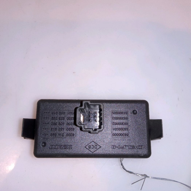 Bouton de warning occasion RENAULT SCENIC III Phase 1 04-2009->11-2011 1.9 DCI 130ch 252100502R 3