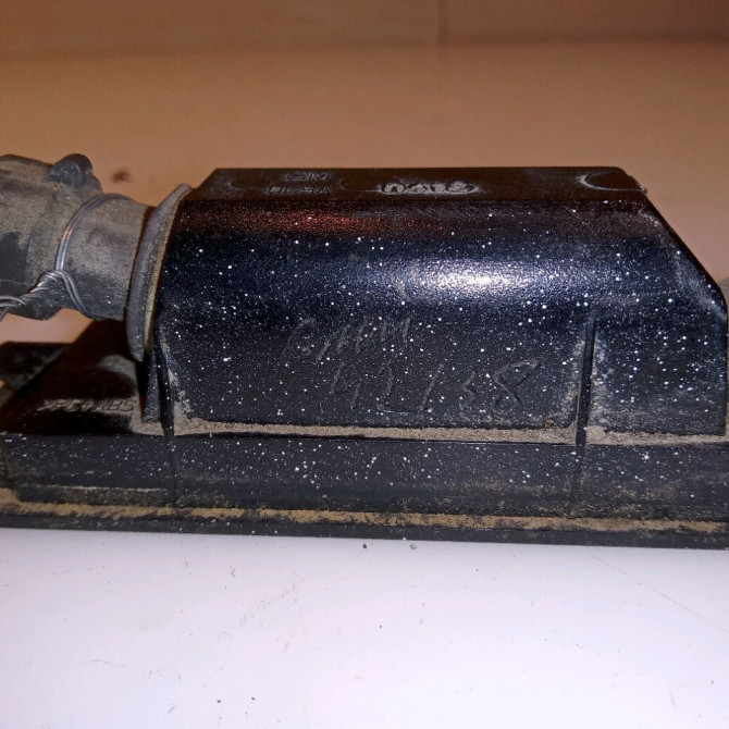 Eclaireur plaque de police g occasion OPEL CORSA IV Phase 2 01-2011->03-2015 13251936 4