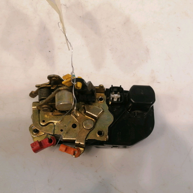 Serrure porte avg occasion CHRYSLER PT CRUISER Phase 1 09-2000->12-2005 2.0 141ch 5067137AA 2