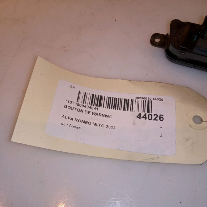 Bouton de warning occasion ALFA ROMEO MI.TO 156087359 4