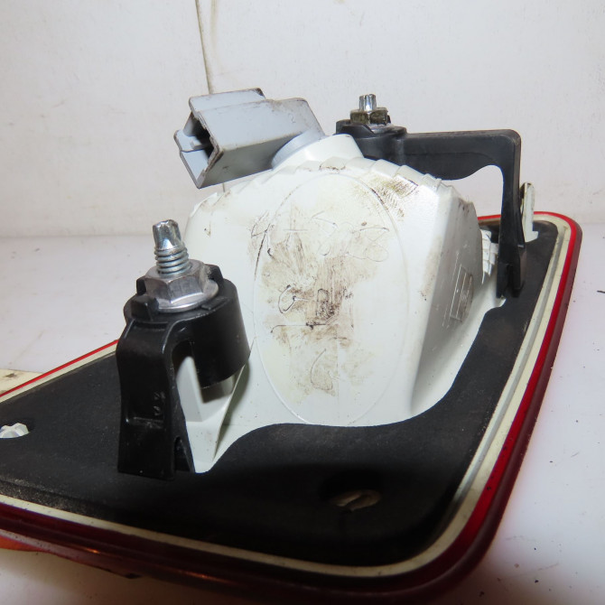 Feu arrière interieur gauche occasion RENAULT TWINGO II Phase 2 12-2011->12-2014 1.2i 16v 75ch 3