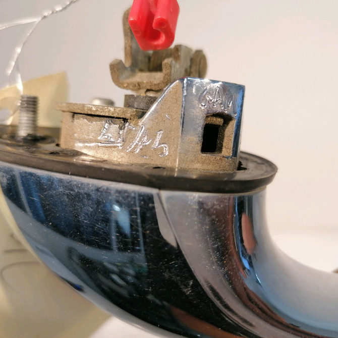 Poignee ext porte avd occasion CHRYSLER PT CRUISER Phase 1 09-2000->12-2005 2.0 141ch 4724912AD 3