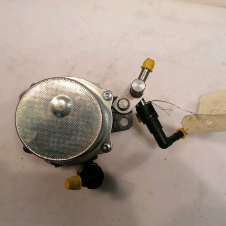 Pompe a vide occasion SUZUKI SPLASH Phase 1 03-2008->12-2012 1.3 CDTI 75ch 1813086J51