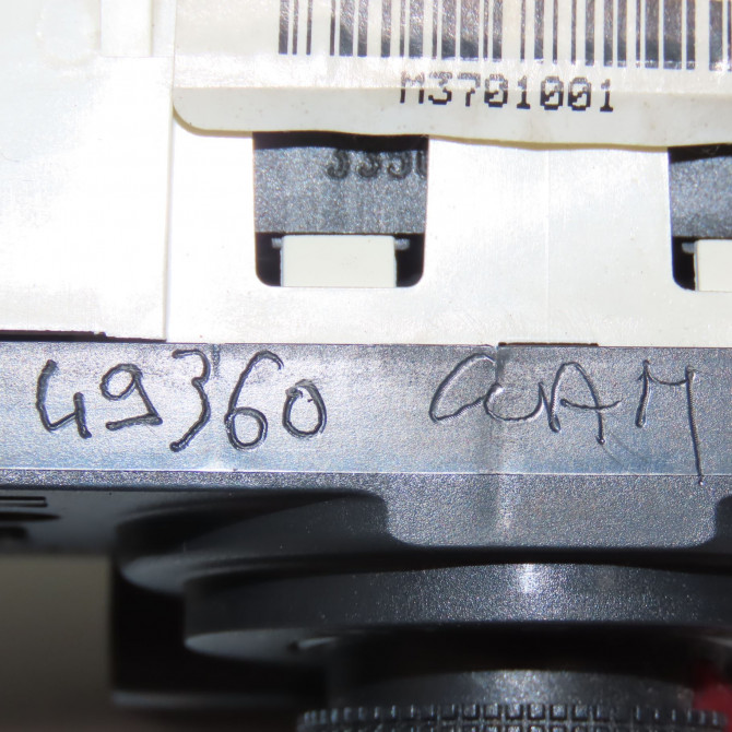 Commande de chauffage occasion SEAT CORDOBA II Phase 1 10-2002->05-2009 1.4 16v 100ch 6L0820045CNEE 5