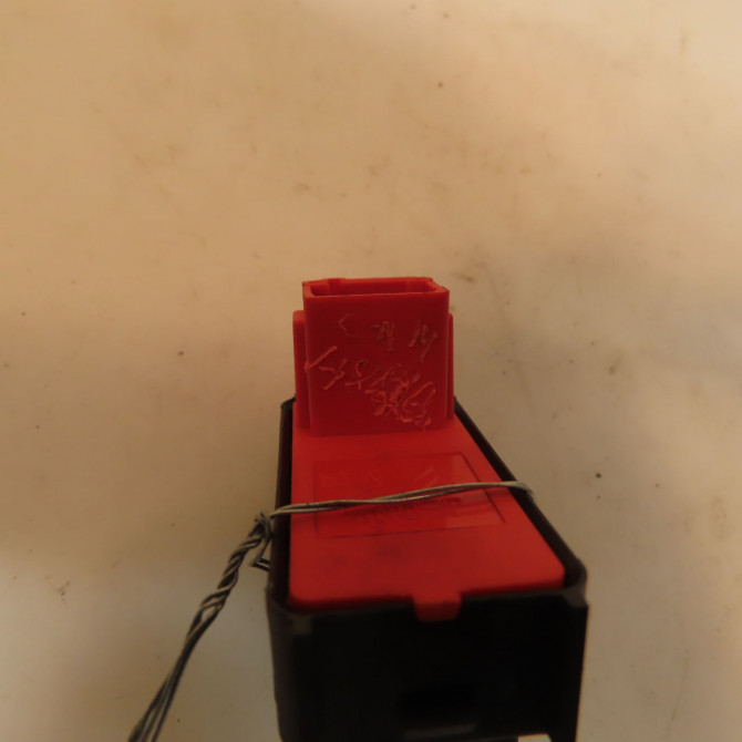 Commande leve-glace porte arrière gauche occasion  96664318ZD 3