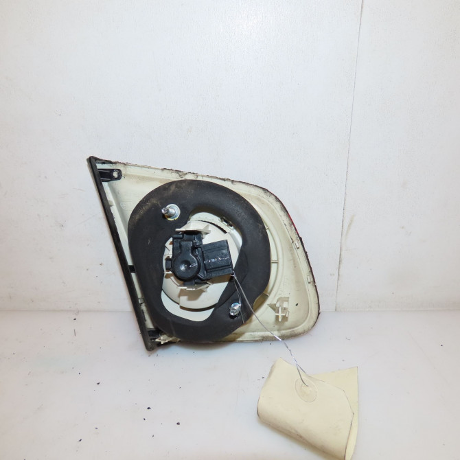 Feu arrière intérieur droit occasion VOLKSWAGEN JETTA III Phase 1 09-2005->12-2010 1.9 TDI 105ch 1K5945094G 2