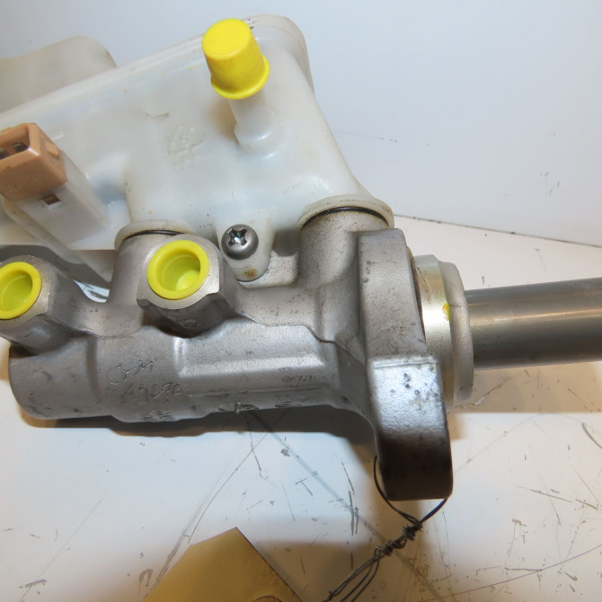 Maitre cylindre occasion KIA RIO III Phase 1 06-2011->... 1.1 CRDI 75ch 585101R200 2