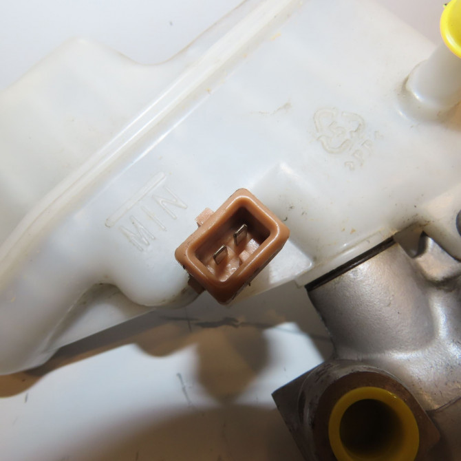 Maitre cylindre occasion KIA RIO III Phase 1 06-2011->... 1.1 CRDI 75ch 585101R200 3