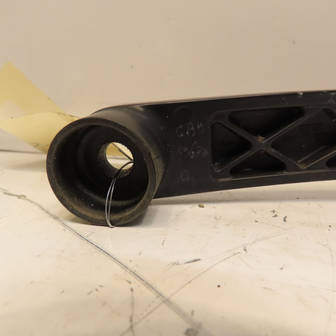 Bras essuie-glace avant droit occasion KIA RIO III Phase 1 06-2011->... 1.1 CRDI 75ch 983111W000 3