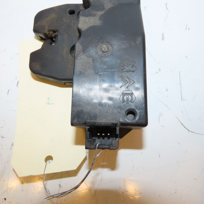 Serrure hayon occasion PEUGEOT 807 Phase 1 06-2002->12-2014 2.0 HDI 16v 136ch 871975 3