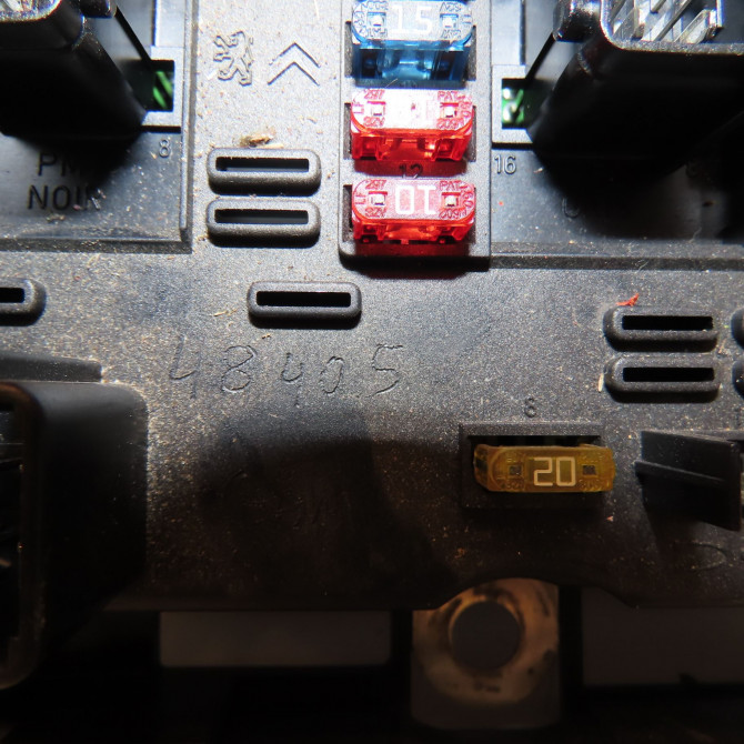 occasion PEUGEOT 206 Phase 1 09-1998->03-2009 1.4i 4