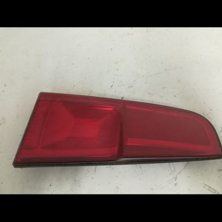 Feu arrière interieur gauche occasion FIAT PUNTO II Phase 2 05-2003->10-2009 1.2i 60ch