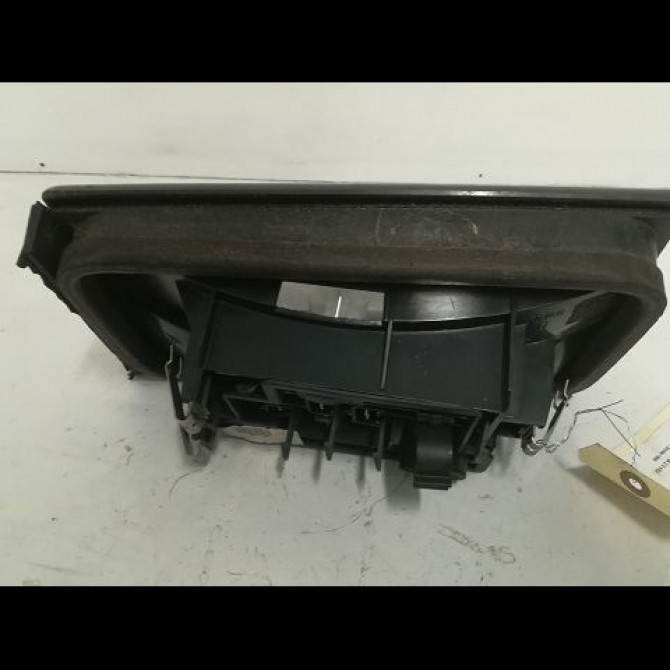 Feu arrière intérieur droit occasion CITROEN XANTIA Phase 2 12-1997->06-2001 2.0 HDi 110ch 6351J9 2