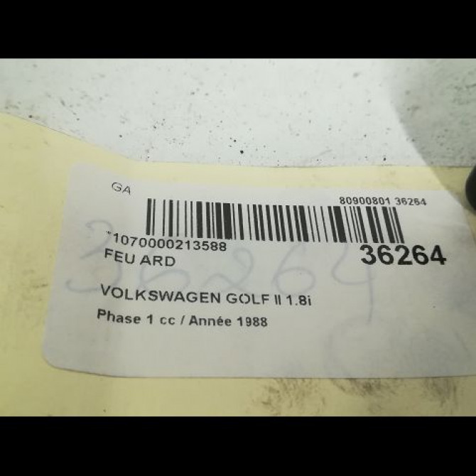 Feu arrière droit occasion VOLKSWAGEN GOLF II Phase 1 01-1984->06-1992 1.8i 90ch 3