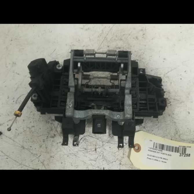 Poignee ext porte avg occasion AUDI A8 II Phase 2 LONG 12-2007->12-2009 4.2 FSI 350ch 4E1837205GGRU 2