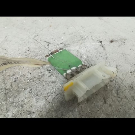 Resistance de chauffage occasion DACIA SANDERO I Phase 1 06-2008->10-2012 1.4 MPI 75ch 6001551674