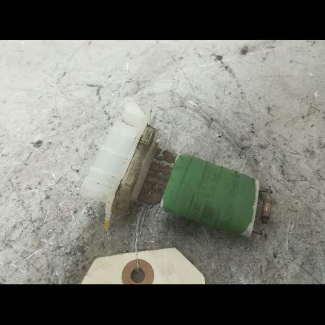 Resistance de chauffage occasion DACIA SANDERO I Phase 1 06-2008->10-2012 1.4 MPI 75ch 6001551674 2