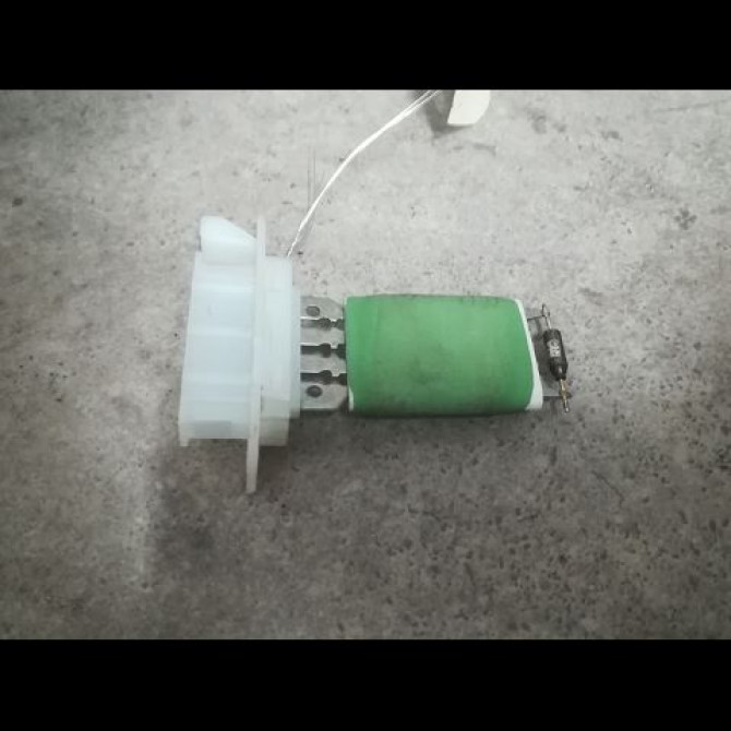 Resistance de chauffage occasion PEUGEOT 207 Phase 1 04-2006->06-2013 1.4 VTI 16v 95ch 6441V8 1