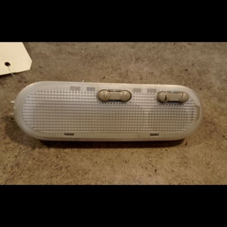 Plafonnier occasion RENAULT CLIO III phase 1 ESTATE 01-2008->03-2009 1.5 DCI 85ch 8200073231