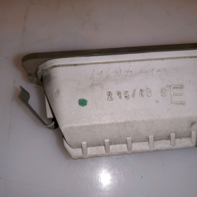 Eclaireur plaque de police g occasion FORD MONDEO III Phase 1 06-2007->09-2010 1.8 TDCI 125ch 1479968 4