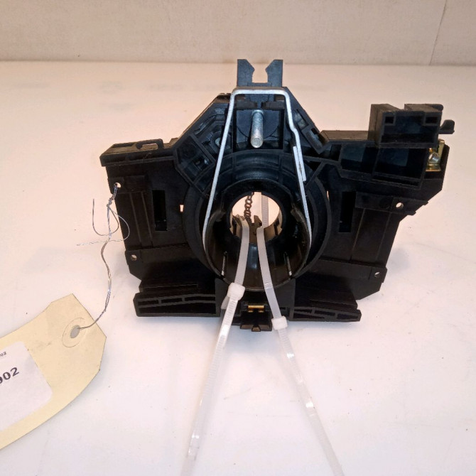 occasion RENAULT CLIO II Phase 1 03-1998->06-2001 1.4i 8v 75ch 7701045279 1