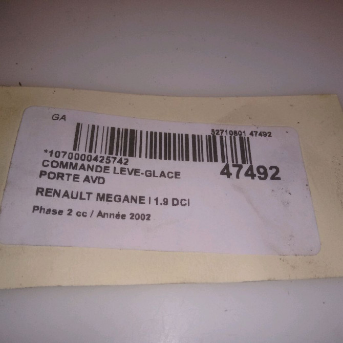 Commande lève-glace porte avant droite occasion RENAULT MEGANE I Phase 2 03-1999->06-2003 1.9 DCI 5