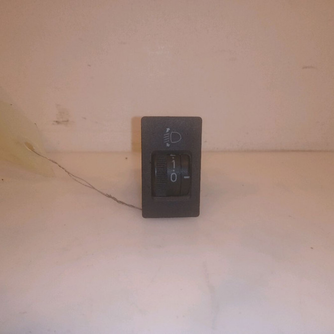 Commande eclairage occasion TOYOTA RAV4 II Phase 1 07-2000->10-2003 115 D-4D 8411942010 1