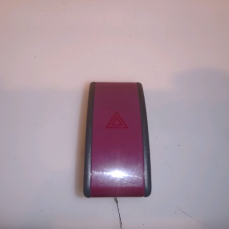 Bouton de warning occasion OPEL TIGRA II Phase 1 09-2004->... 1.4i 90ch 95526834