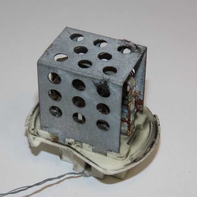 Resistance de chauffage occasion RENAULT MASTER II Phase 3 06-2006->04-2010 2.5 DCI 100ch 7701207993 1