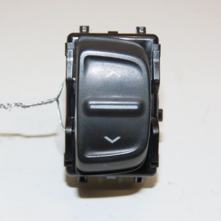 Commande lève-glace porte avant droite occasion DACIA SANDERO II Phase 1 10-2012->... 1.5 DCI 90ch