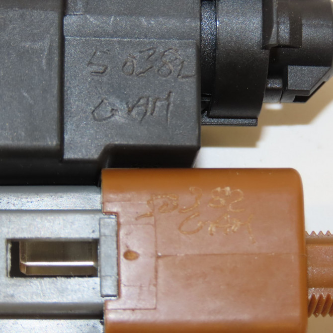 occasion RENAULT CLIO V 253203383R 4