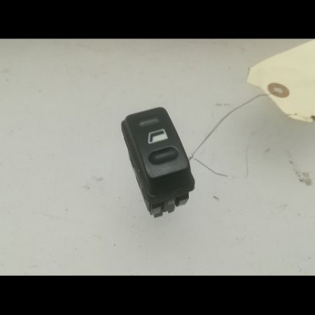 Commande lève-glace porte avant droite occasion CITROEN XSARA PICASSO Phase 1 12-1999->02-2004 2.0 HDi 90ch