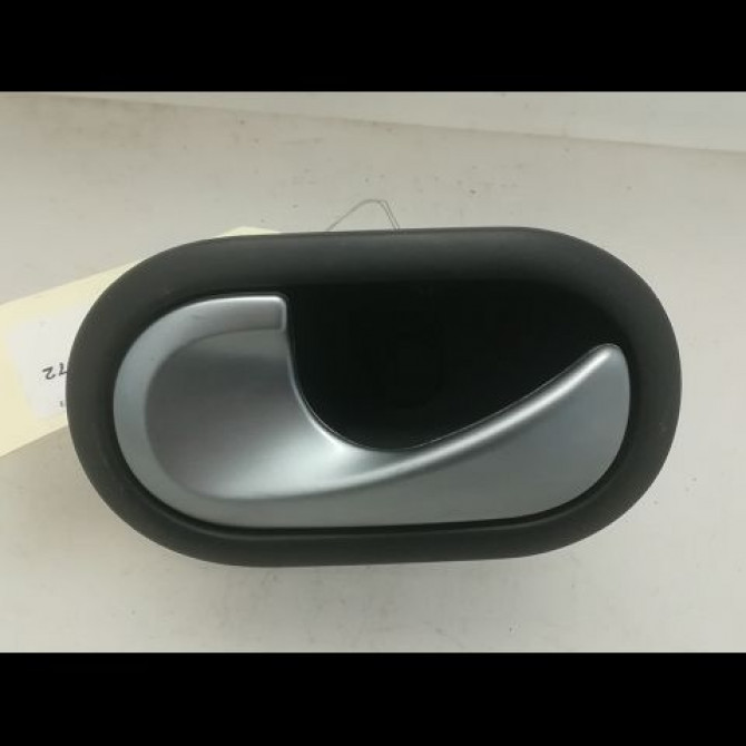 Poignee int porte arg occasion RENAULT CLIO III Phase 2 03-2009->12-2014 1.5 DCI 90ch 8201053836 1