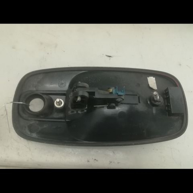 Poignee ext porte avg occasion RENAULT TRAFIC II Phase 1 10-2001->08-2006 1.9 DCI 100ch 805064407R 2