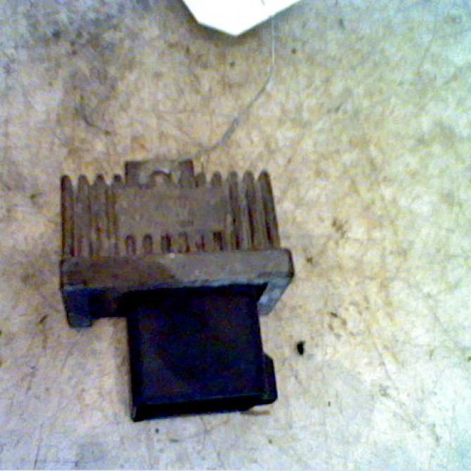 Boitier de préchauffage occasion NISSAN MICRA III Phase 1 01-2003->07-2005 1.5 DCI 65ch 11067BN700 1