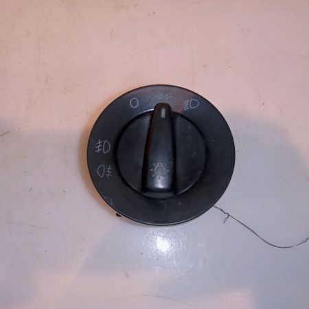 Interrupteur commande de phares occasion VOLKSWAGEN PASSAT IV Phase 2 10-2000->03-2005 1.9 TDI 130ch 1C0941531A20H