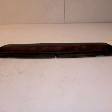 Feux stop supplementaire occasion VOLKSWAGEN PASSAT IV Phase 2 10-2000->03-2005 1.9 TDI 130ch 1J5945121D