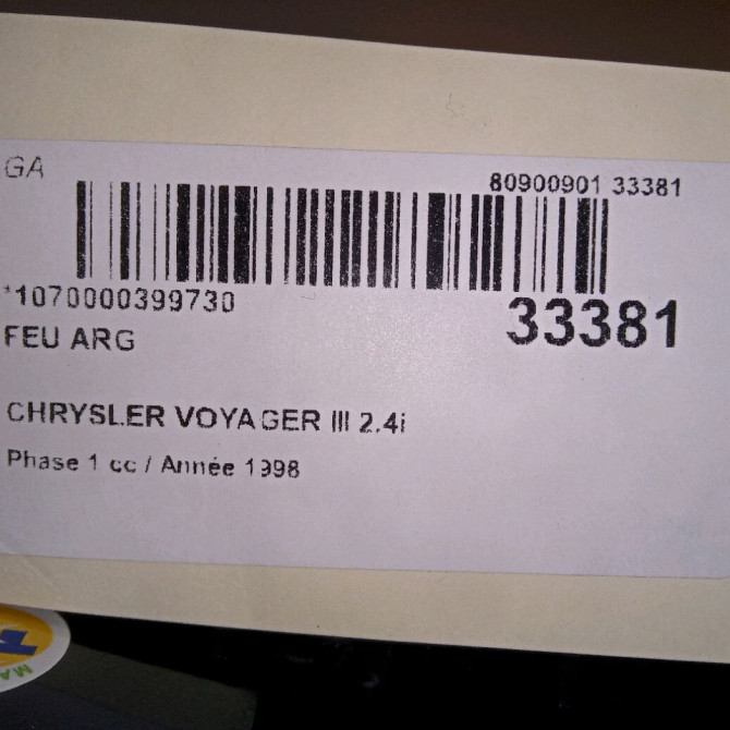Feu arrière gauche occasion CHRYSLER VOYAGER III VOYAGER III Phase 1 1996-10-01->2001-03-31 2.4i 16v 150ch 4
