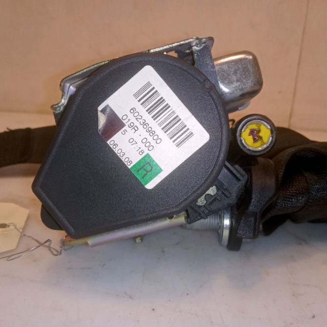 Ceinture arrière droite occasion MERCEDES CLASSE A II Phase 1 12-2004->04-2008 A 180 CDI 1698605885 4