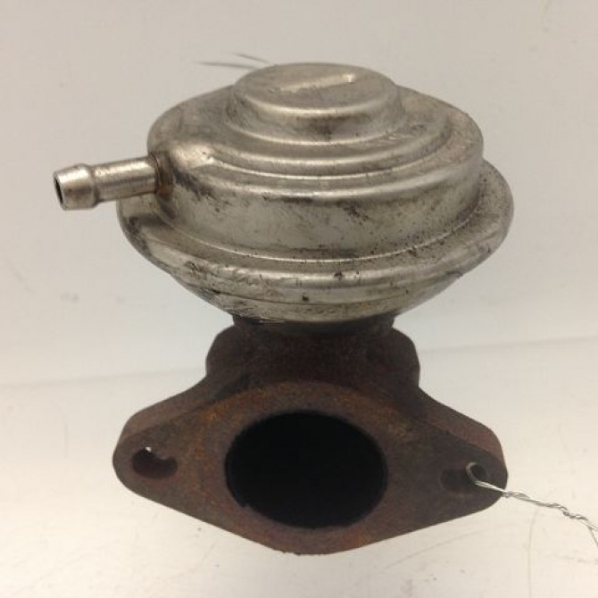 Vanne EGR occasion VOLKSWAGEN PASSAT IV Phase 2 10-2000->03-2005 2.5 TDI V6 150ch 1