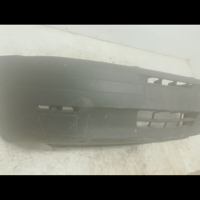 Pare-choc avant occasion FIAT PUNTO I Phase 1 11-1993->10-1999 1.1i 54ch 183001680 2