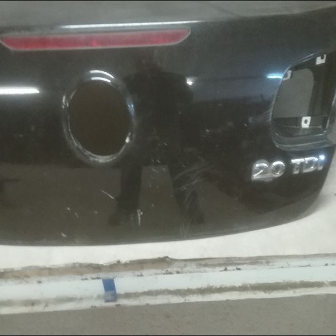 Hayon occasion VOLKSWAGEN EOS Phase 1 04-2006->01-2011 2.0 TDI 140ch 1Q0827025HGRU 3