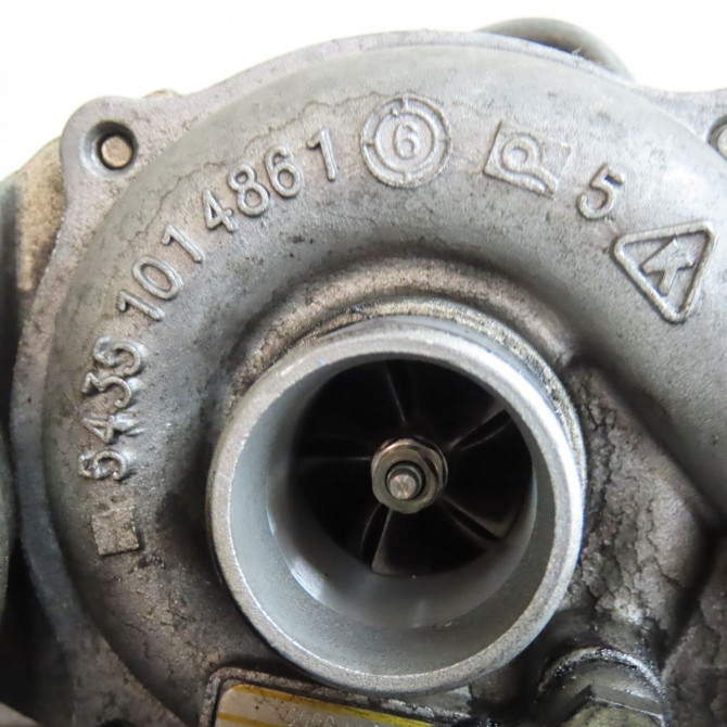 Moteur diesel occasion FORD FIESTA V Phase 2 10-2005->10-2008 1.4 TDCI 1484408 5