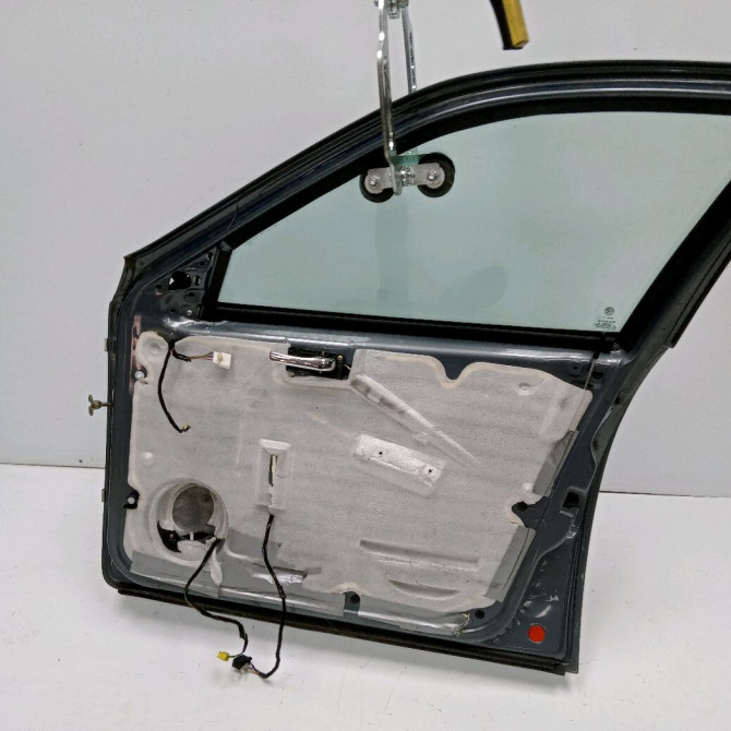 Porte avant droite occasion ALFA ROMEO 156 60666235 4