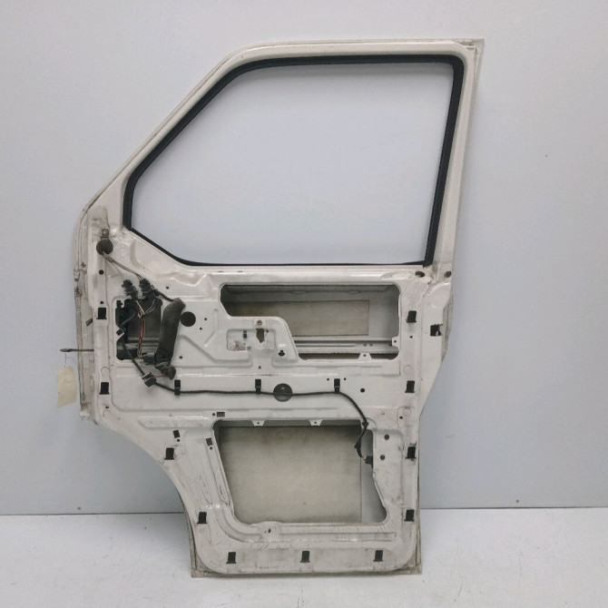 Porte avant droite occasion VOLKSWAGEN TRANSPORTER IV Phase 2 03-1996->06-2003 2.5 TDI 102ch 7D0831056C 2