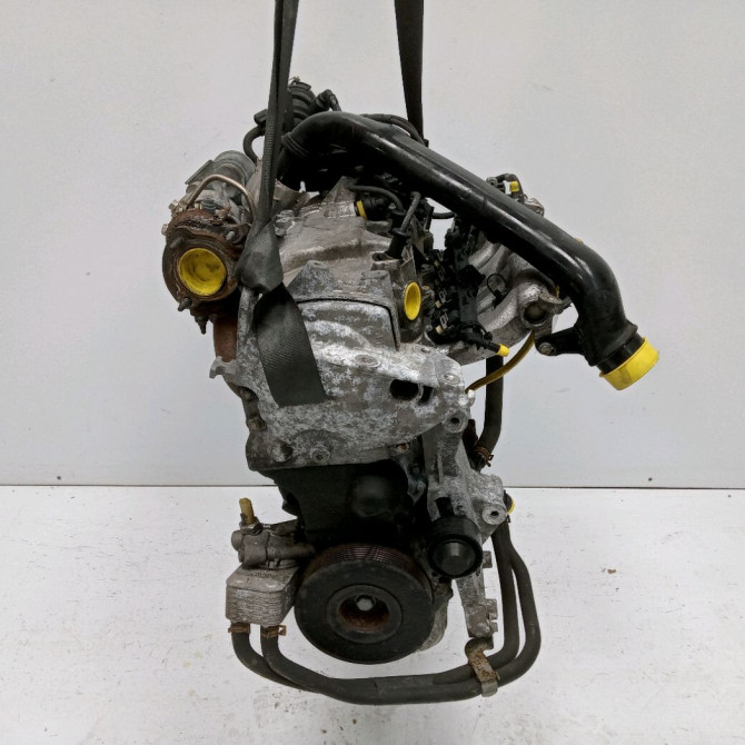 Moteur essence occasion RENAULT CLIO III phase 2 ESTATE 03-2009->12-2014 1.2i 75ch 8201104739 4