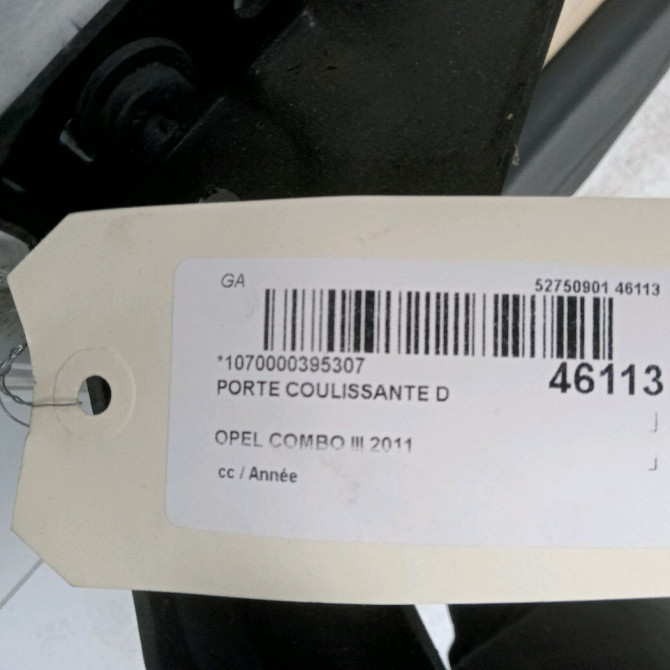 Porte coulissante d occasion OPEL COMBO III 93174627 3