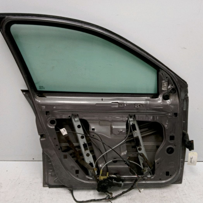 Porte avant gauche occasion RENAULT MEGANE II Phase 1 09-2003->12-2005 1.6 16v 7751473728 2